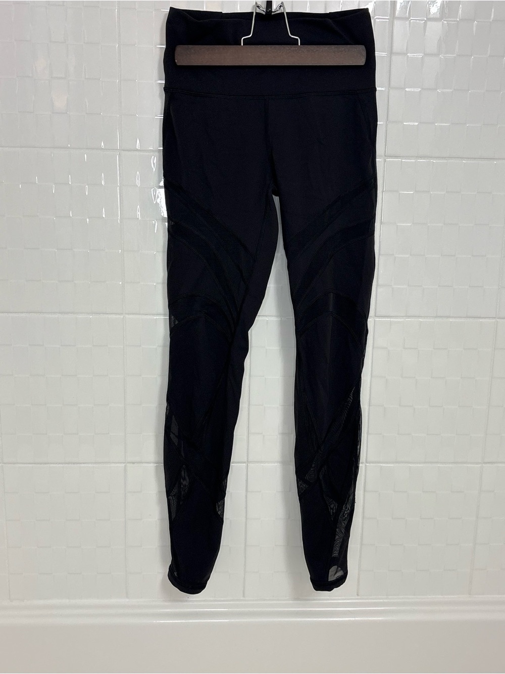 Lululemon Wunder Under High Rise Tight Mesh 28” - size 6
